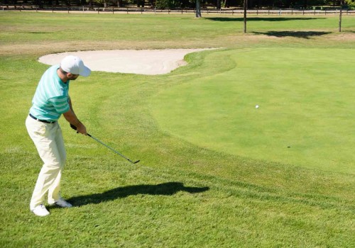 Chipping vs. Pitching: How to Improve Your Golf Game